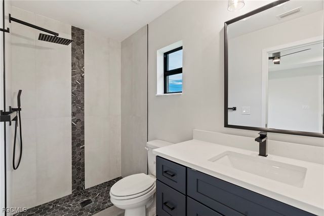 4518-4520 SW 8th CT, Cape Coral, FL 33914