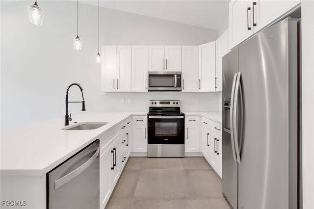 4518-4520 SW 8th CT, Cape Coral, FL 33914