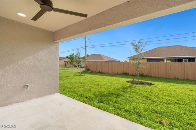 4518-4520 SW 8th CT, Cape Coral, FL 33914