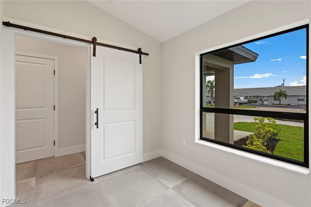 4518-4520 SW 8th CT, Cape Coral, FL 33914