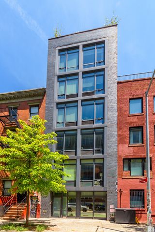 427 E 12th St Apt 1A, New York City, NY 10009