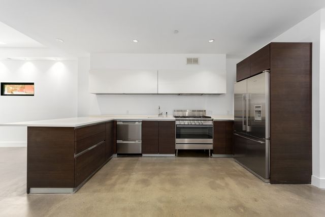 427 E 12th St Apt 1A, New York City, NY 10009