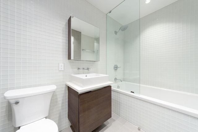 427 E 12th St Apt 1A, New York City, NY 10009