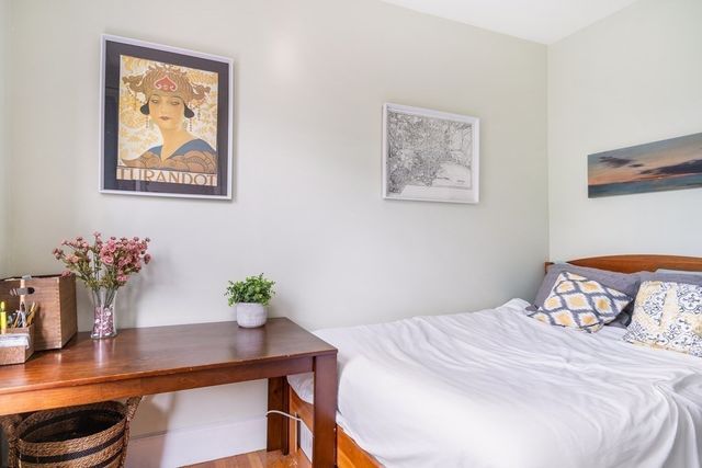 15 Ellery St 11, Cambridge, MA 02138