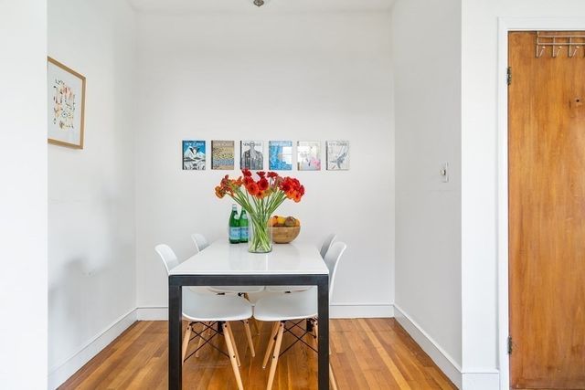 15 Ellery St 11, Cambridge, MA 02138