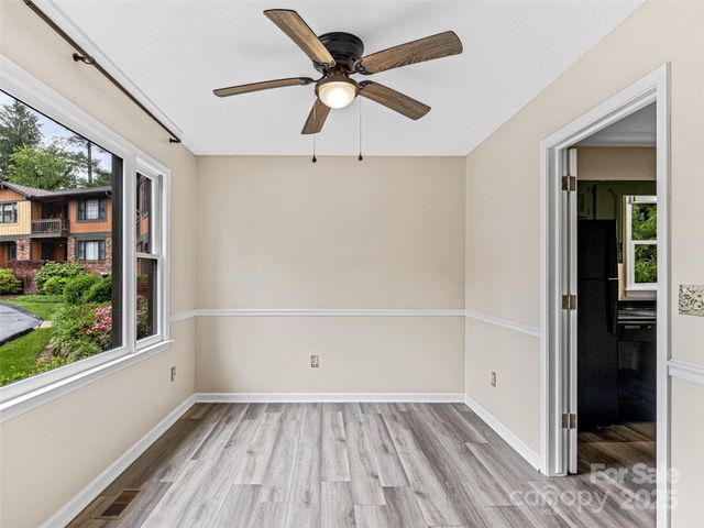 1745 Haywood Manor Road A, Hendersonville, NC 28791