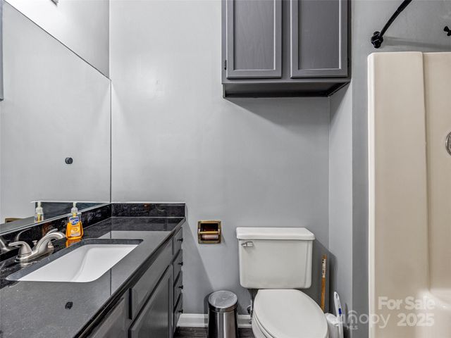 1745 Haywood Manor Road A, Hendersonville, NC 28791