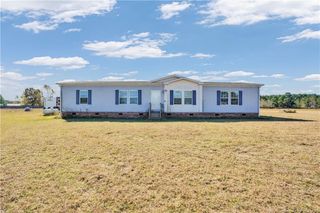 478 Tyehimba Lane, Raeford, NC 28376