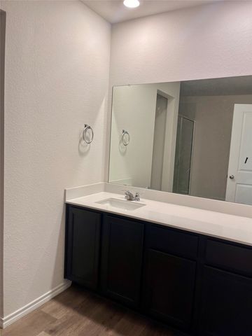 1302 Draper Lane, Forney, TX 75126