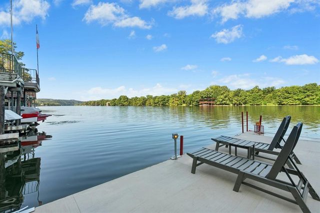 6604 Liveoak Drive, Austin, TX 78746