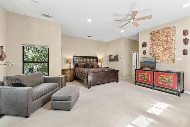 6604 Liveoak Drive, Austin, TX 78746