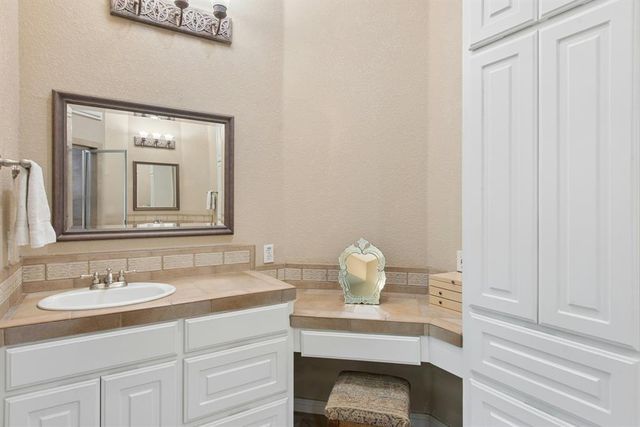 6604 Liveoak Drive, Austin, TX 78746