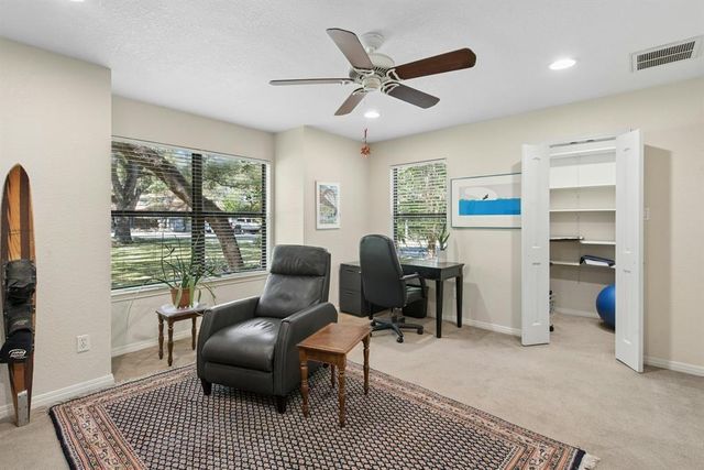 6604 Liveoak Drive, Austin, TX 78746