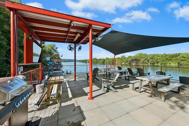 6604 Liveoak Drive, Austin, TX 78746