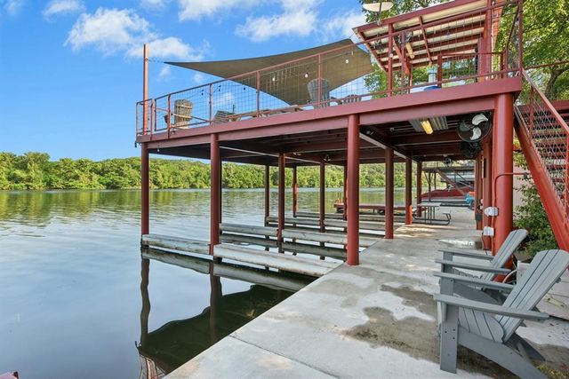 6604 Liveoak Drive, Austin, TX 78746