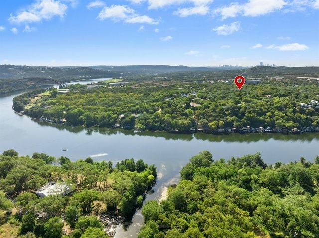 6604 Liveoak Drive, Austin, TX 78746