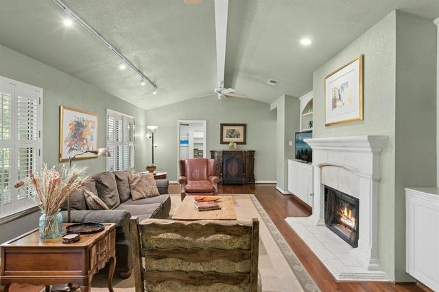 6604 Liveoak Drive, Austin, TX 78746