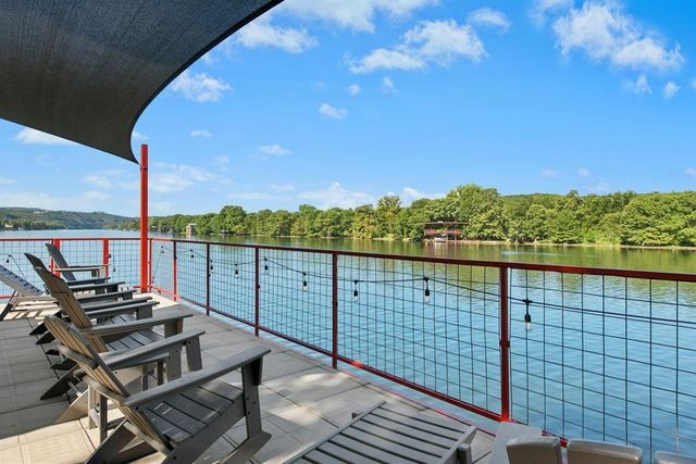 6604 Liveoak Drive, Austin, TX 78746