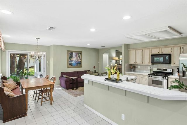 6604 Liveoak Drive, Austin, TX 78746