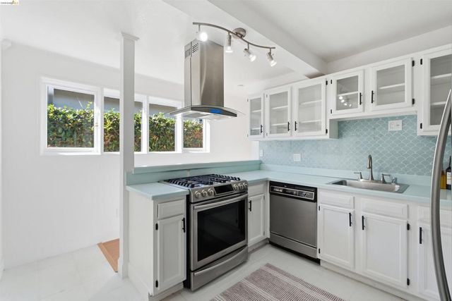 2805 Florida Ave, Richmond, CA 94804