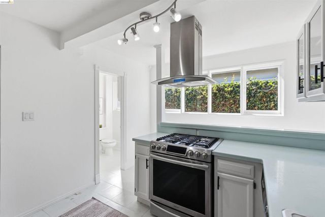 2805 Florida Ave, Richmond, CA 94804