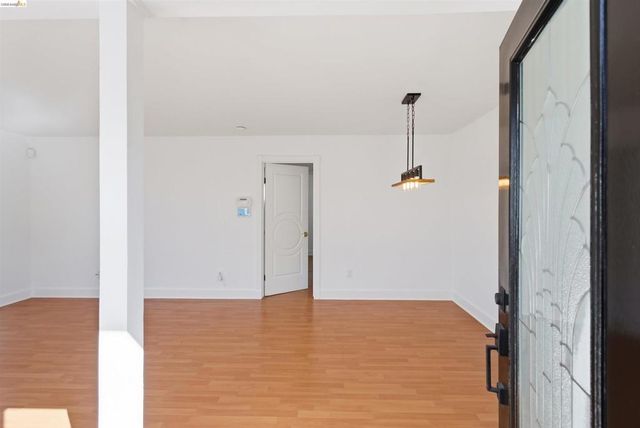 2805 Florida Ave, Richmond, CA 94804