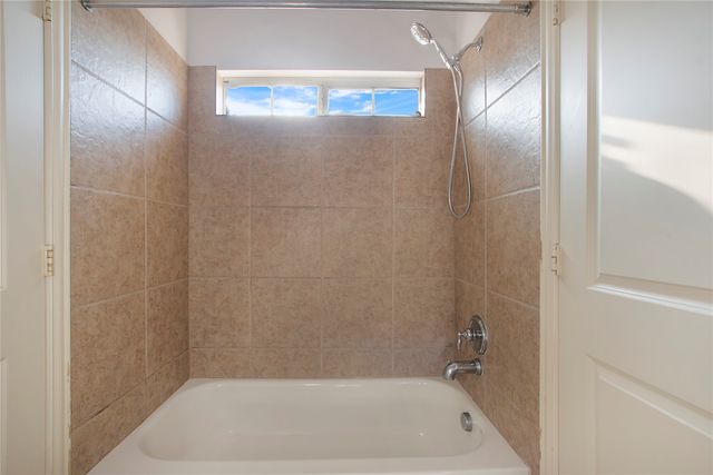 1838 Crowbridge Drive, Frisco, TX 75033