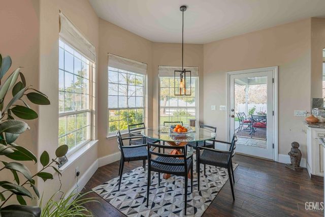 30360 Hart Oaks Drive, Keene, CA 93531