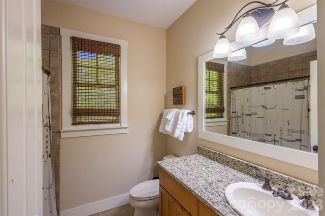 83 Allspice Court, Tuckasegee, NC 28783