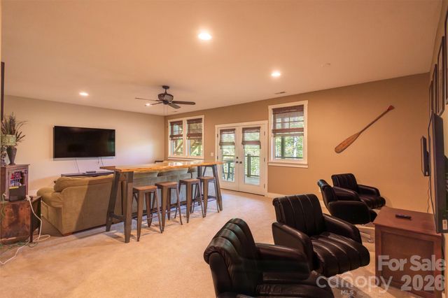 83 Allspice Court, Tuckasegee, NC 28783