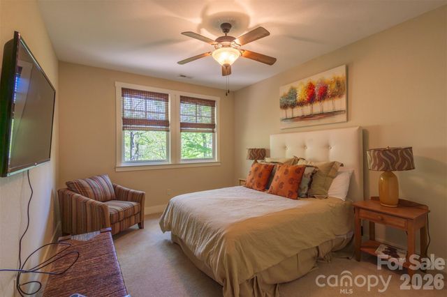 83 Allspice Court, Tuckasegee, NC 28783