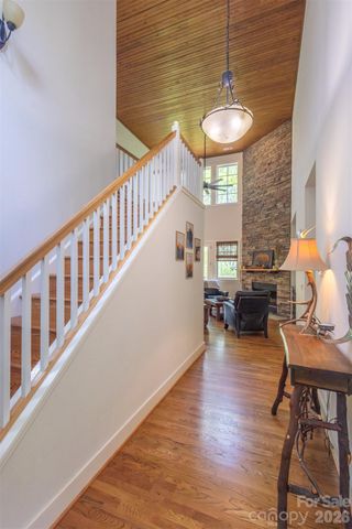 83 Allspice Court, Tuckasegee, NC 28783
