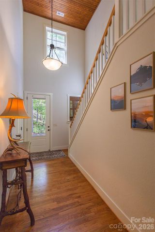 83 Allspice Court, Tuckasegee, NC 28783
