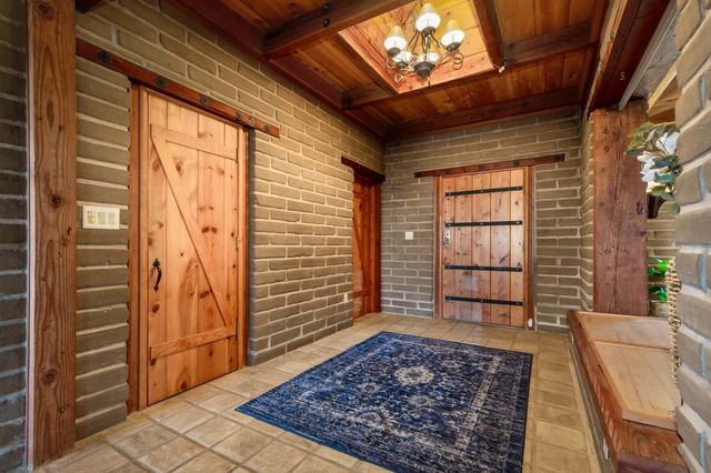 20990 Tiger Tail Rd, Grass Valley, CA 95949