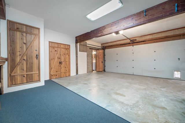 20990 Tiger Tail Rd, Grass Valley, CA 95949