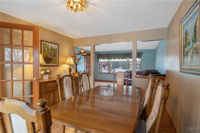 203 Chestnut Hill Drive, Salina, NY 13088