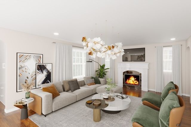 32 White St, Ludlow, MA 01056