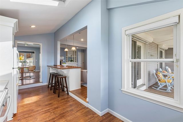 15 Shore Drive, Barrington, RI 02806