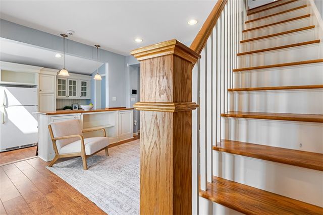 15 Shore Drive, Barrington, RI 02806