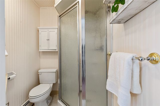 15 Shore Drive, Barrington, RI 02806