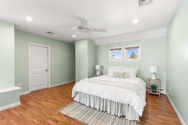 15 Shore Drive, Barrington, RI 02806