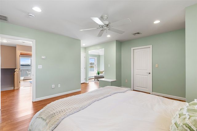 15 Shore Drive, Barrington, RI 02806