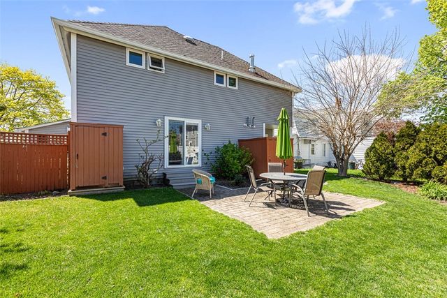 15 Shore Drive, Barrington, RI 02806
