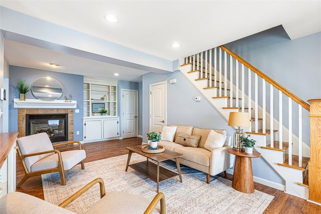 15 Shore Drive, Barrington, RI 02806