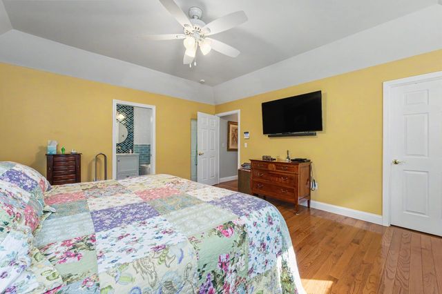 16 Nevins Drive, Londonderry, NH 03053