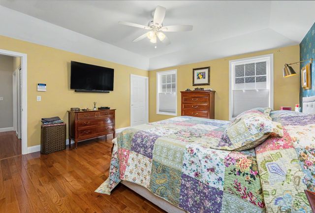 16 Nevins Drive, Londonderry, NH 03053
