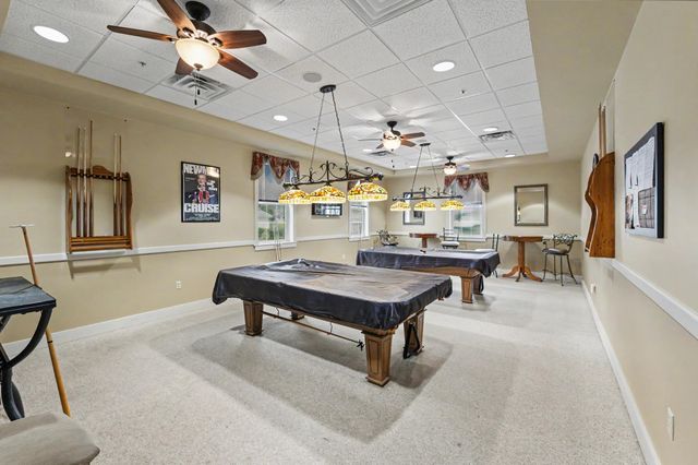 16 Nevins Drive, Londonderry, NH 03053