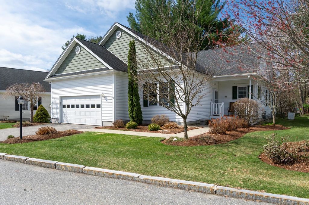 16 Nevins Drive, Londonderry, NH 03053