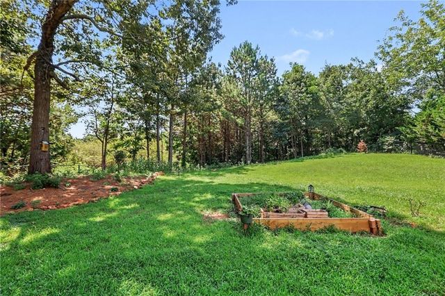 84 Harvest Lane, Rockmart, GA 30153