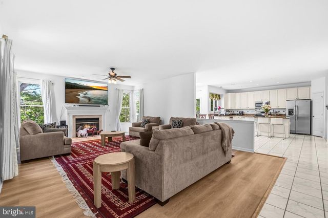 112 CANFIELD HILL DR, Gaithersburg, MD 20878
